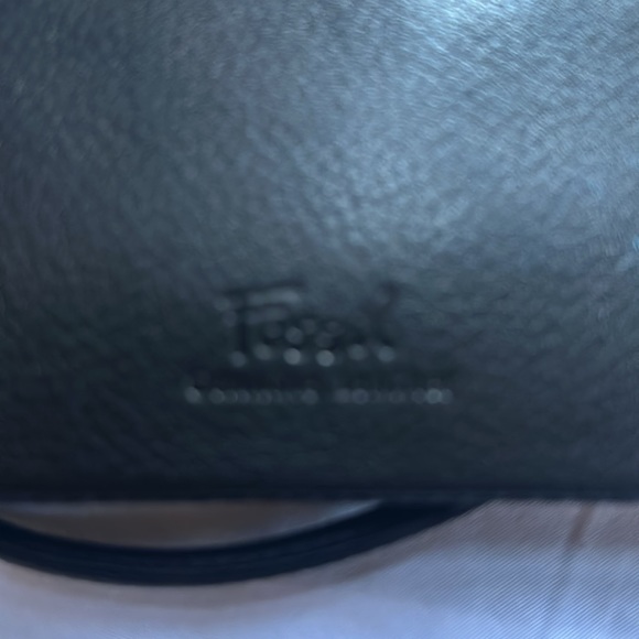 Women’s black fossil wristlet - Picture 2 of 6